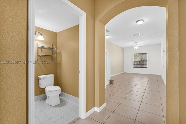 Building Photo - 2641 SW 120th Terrace