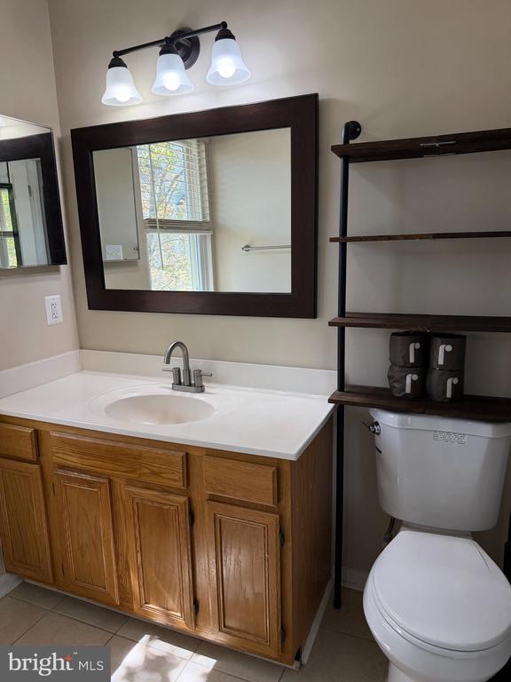 Building Photo - 7212 Tamo Ct