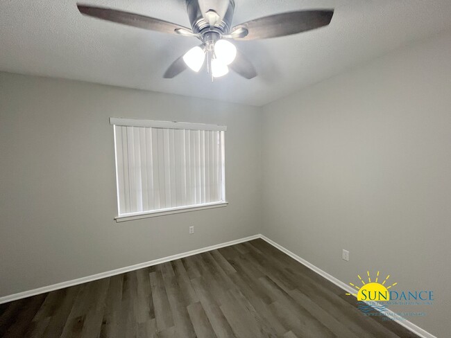 Building Photo - Spacious 3-Bedroom Condo with Community Am...