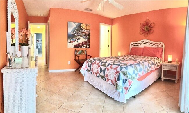 Building Photo - 2/2 Annual in 55+ Community Available May