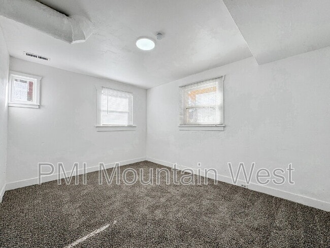 Building Photo - 538 S 1100 E