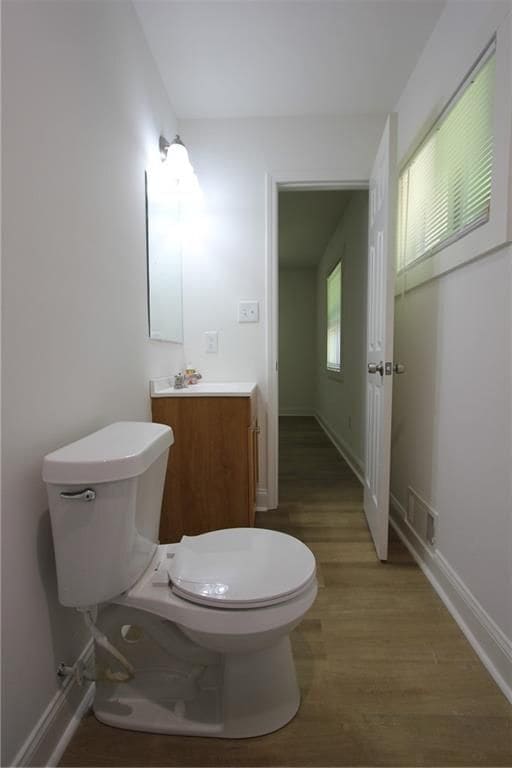 Building Photo - 3533 Larkspur Terrace