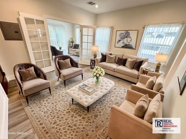 Primary Photo - ***1 Bed 1 Bath apartment in the most desirable part of Pasadena***