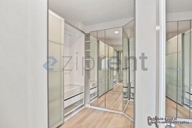 Building Photo - 3356 Cydonia Court