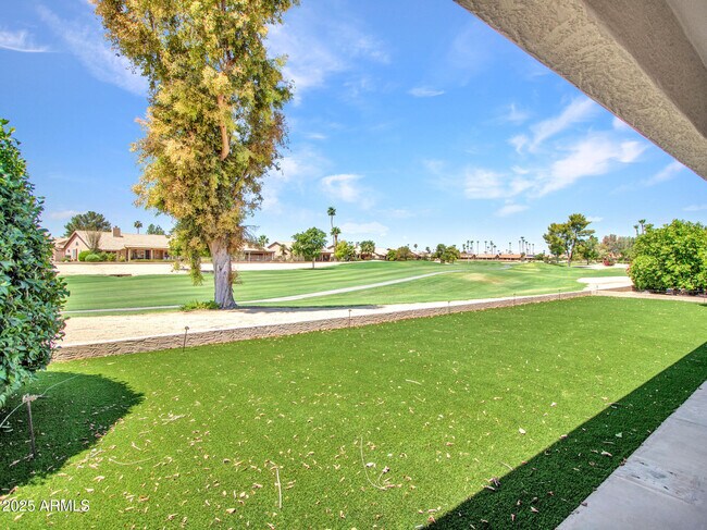 Building Photo - 9343 W Escuda Dr