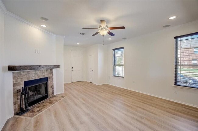 Building Photo - 6800 Sunderland Trail