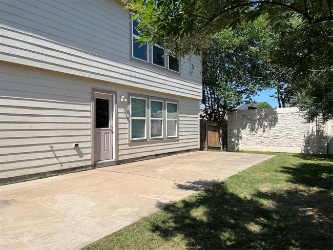 Building Photo - 18103 Dardanelles Ct