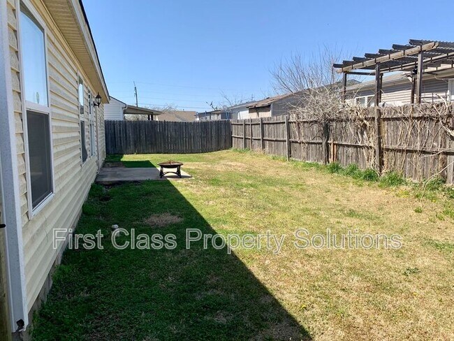 Building Photo - 4317 SE 87th St