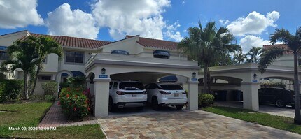 Building Photo - Welcome to **Caloosa Yacht & Racquet Club**, one of Fort Myers’ most desirable **gated waterfront...