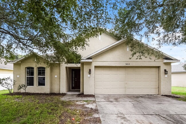 Building Photo - 30513 Pga Dr