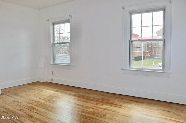 Building Photo - 647 New Scotland Ave