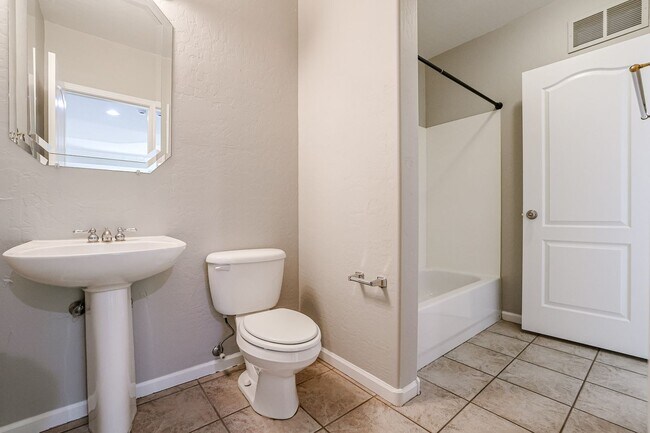 Building Photo - COMING SOON!! INCREDIBLE 5-BEDROOM 3 BATH, ALMOST 4000 SFT IN CORE CHANDLER