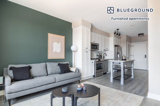 Building Photo - 1901 C St SE