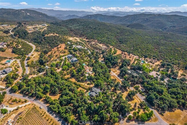 Building Photo - 35455 El Niguel Rd