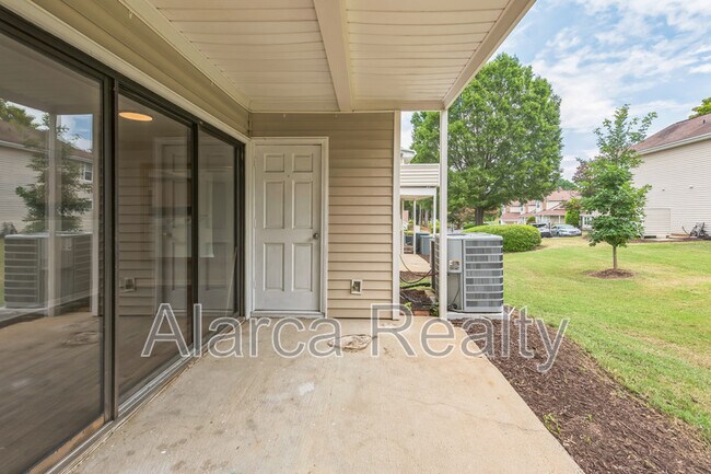 Building Photo - 7823 Davinci Ln