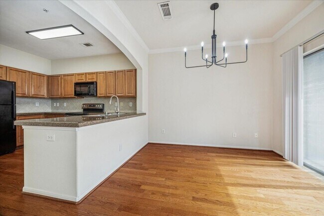 Building Photo - 12707 Boheme Dr