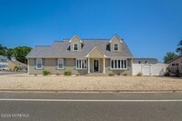 Building Photo - 1 Pine Crest Dr