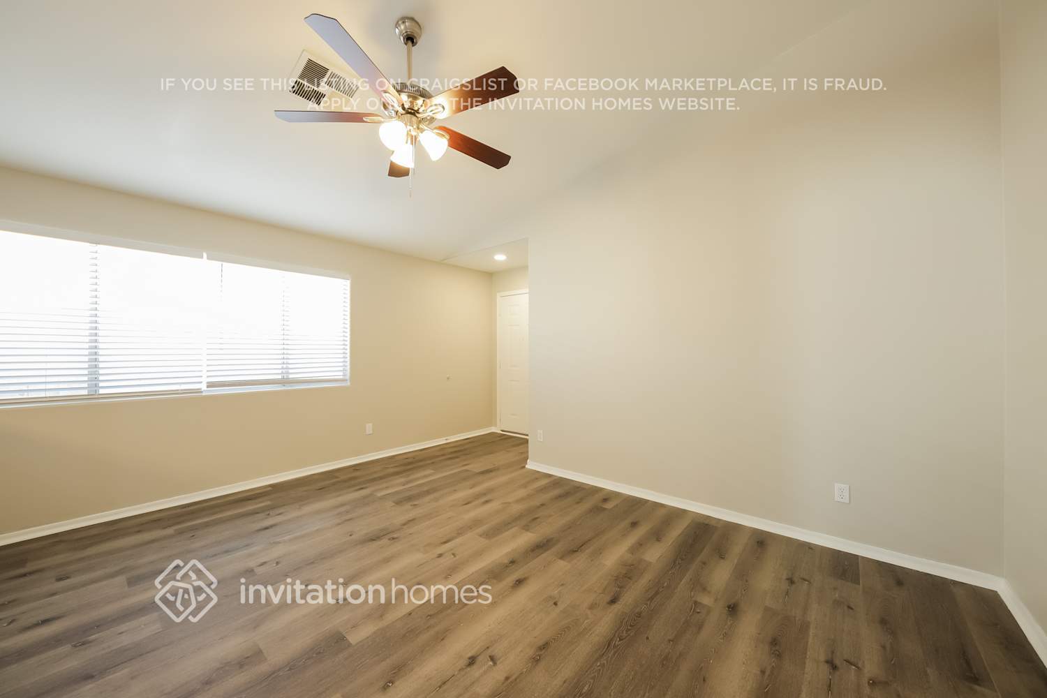 Building Photo - 2834 W Muriel Dr