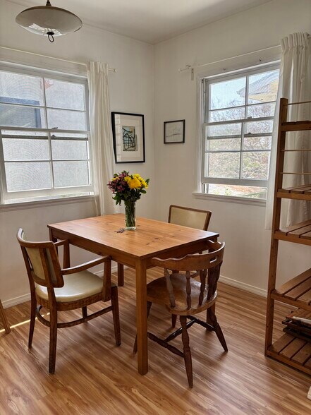 Dining area - furniture not included. - 936 Palms Blvd
