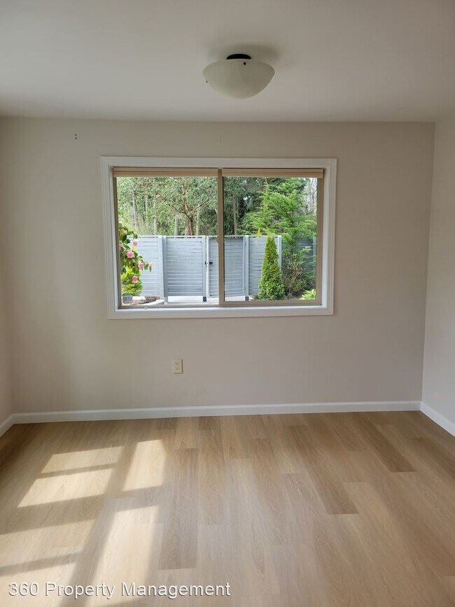 Building Photo - 3 br, 2 bath House - 1138 Thomas Street