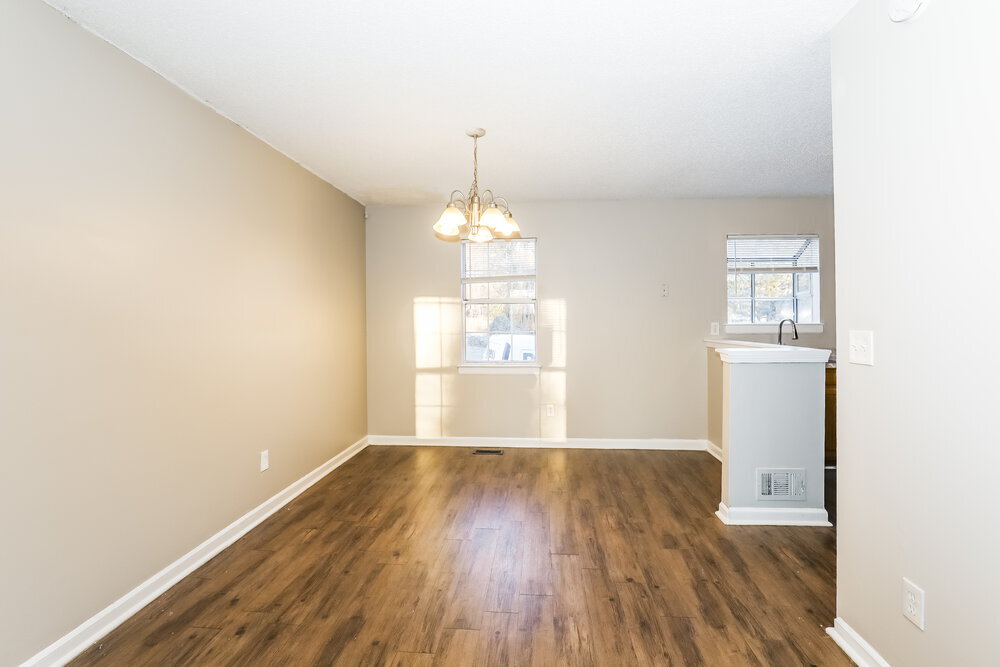 Building Photo - 3467 Meadowland Pl SW