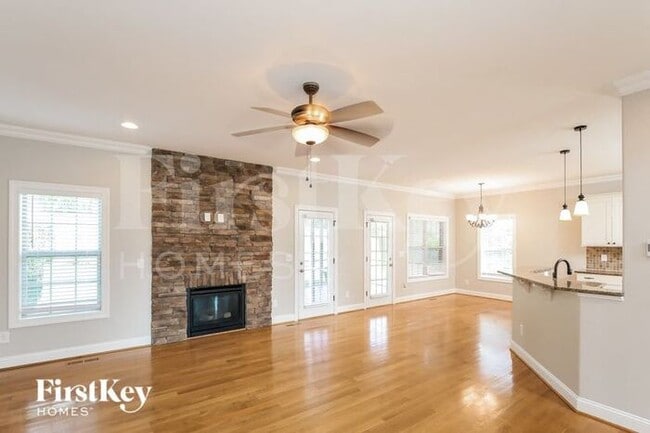 Building Photo - 3087 Cameron Village Ct