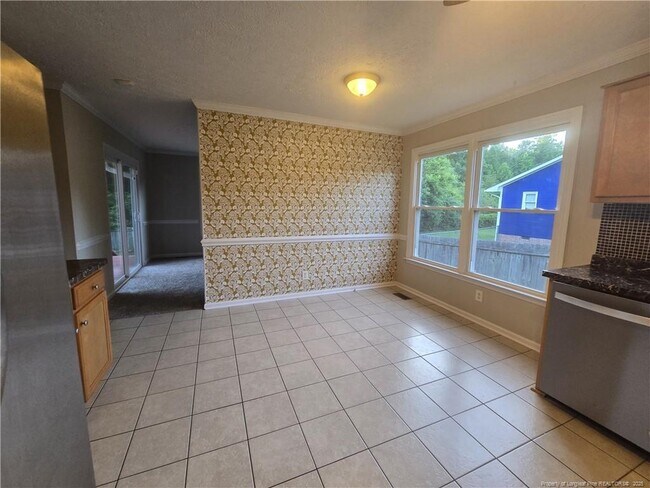 Building Photo - 7332 Beaver Run Dr