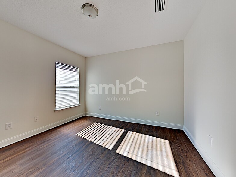 Building Photo - 502 Chinkapin Ct