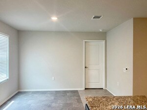 Building Photo - 914 Albatross Wy