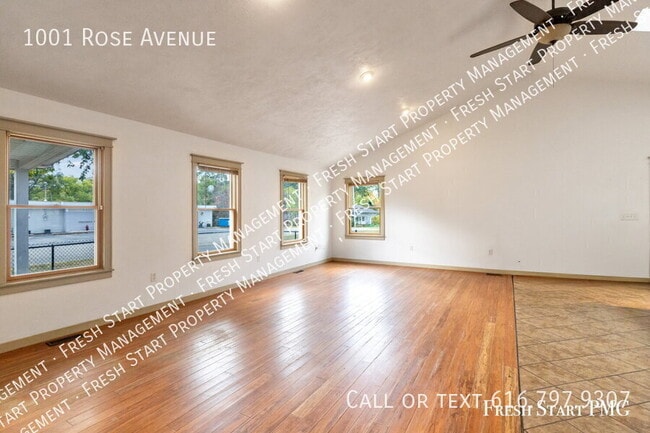 Building Photo - 1001 Rose Ave