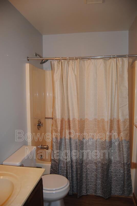 Building Photo - 419 Guilford Ave