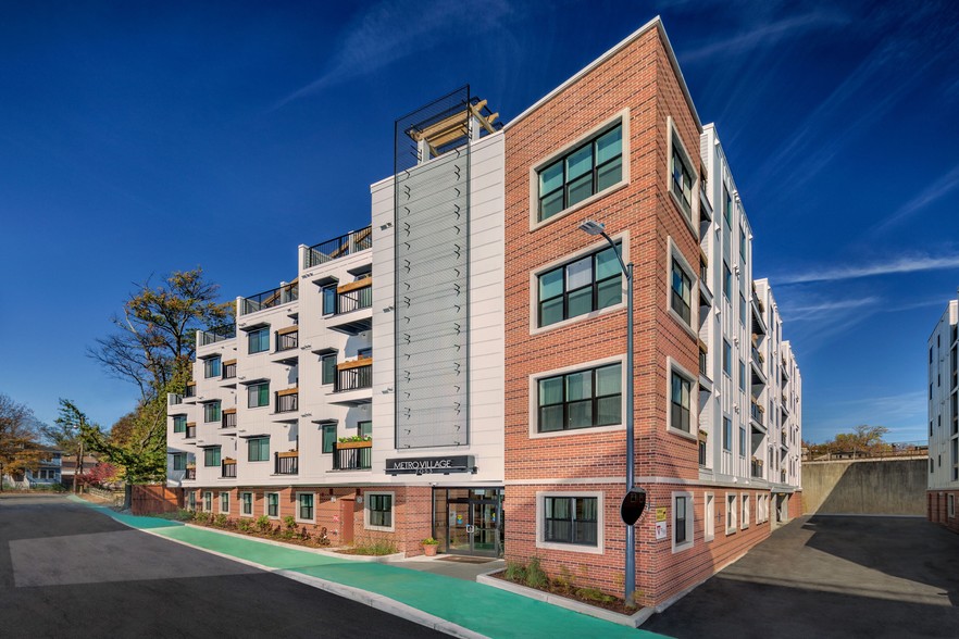 Primary Photo - Metro Village Apartments