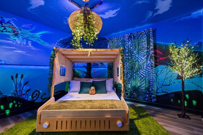 Building Photo - 4761 Kings Castle Cir