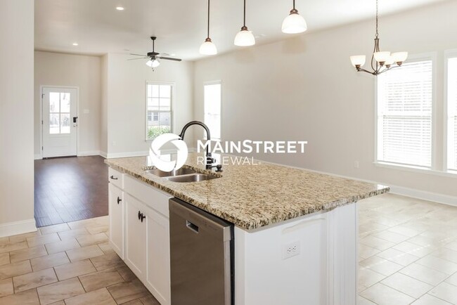 Building Photo - 14731 Eva Cir