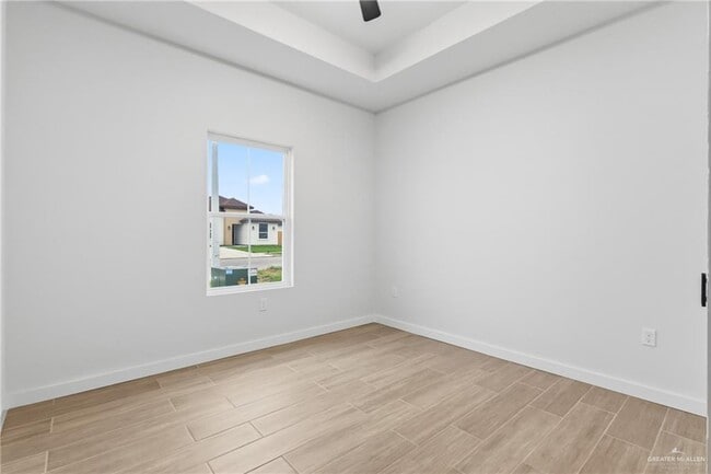 Building Photo - 17 Calle Moreno