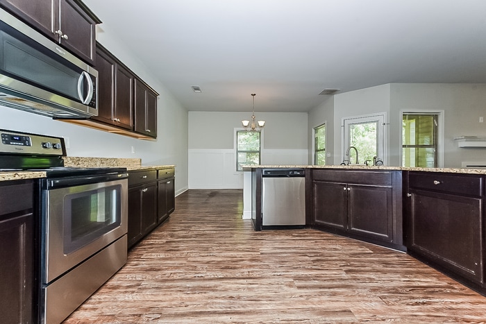 Building Photo - 1020 Allegiance Dr