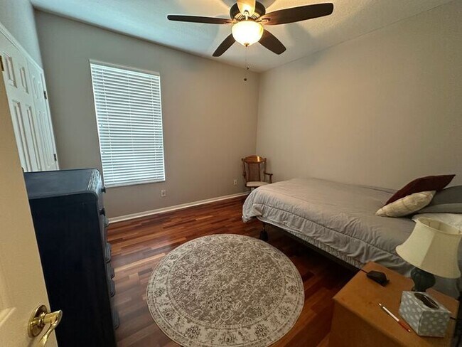 Building Photo - Beautiful 4 Bed 3 Bath Home in Sanford!