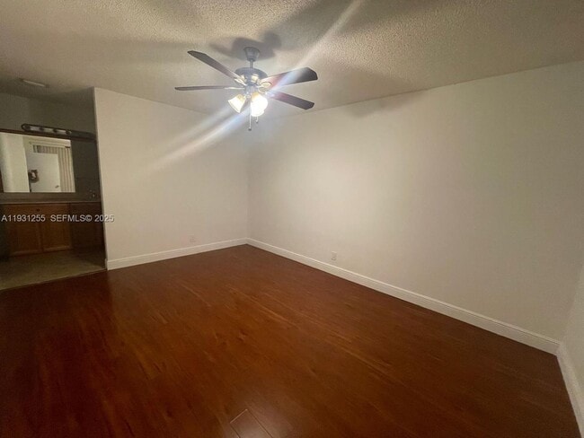 Building Photo - 3846 Coral Tree Cir