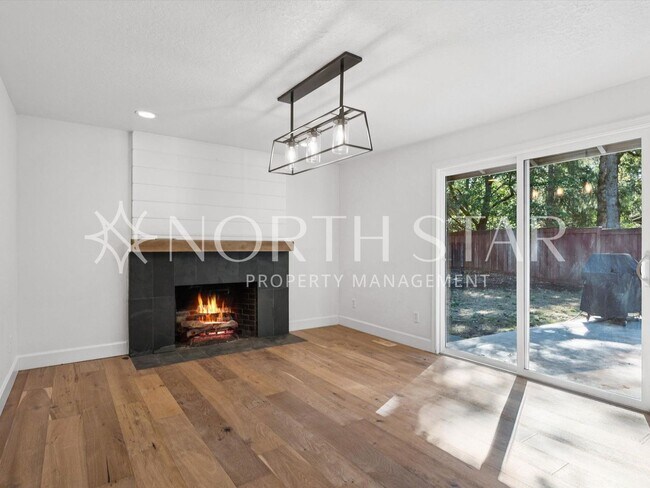 Building Photo - Stylishly Updated Ranch in Bryant Woods