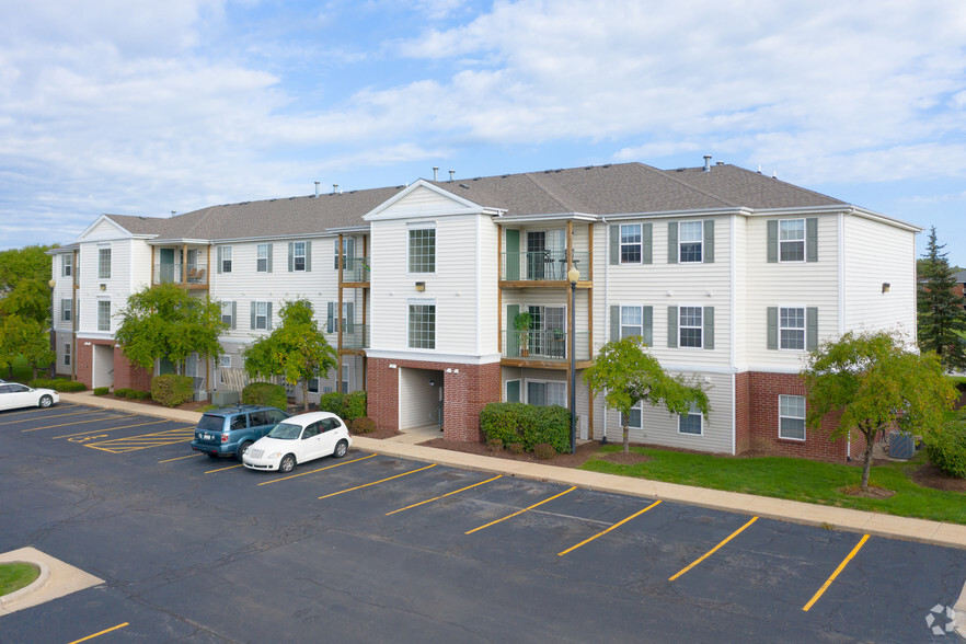 Bayberry Village Apartments - Normal, IL | Apartment Finder