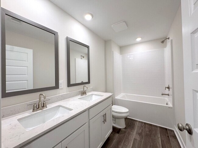 Building Photo - Just Built Beautiful comfortable, open con...