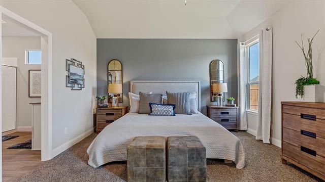 Building Photo - 2512 Goldfinch Dr