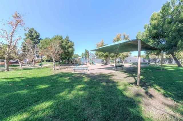 Building Photo - 10670 Esmeraldas Dr