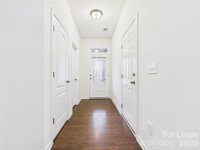 Building Photo - 6005 Sweetbay Ln