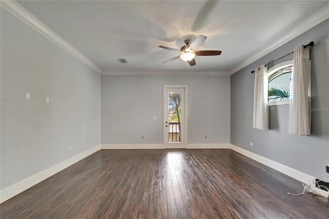 Building Photo - 6116 Lagomar Ln