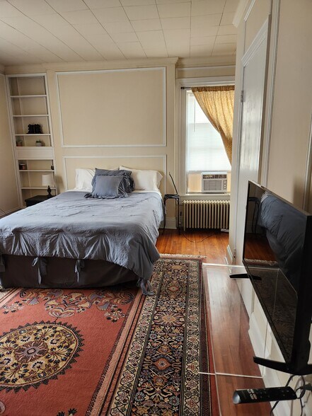 Building Photo - 342 Fairmont Ave, Apt 5