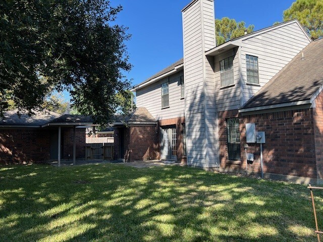 Building Photo - 462 Everington Dr