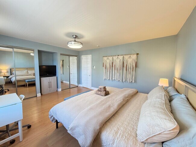 Building Photo - 17 N Buffalo Ave