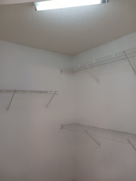 WALK IN CLOSET - 10602 Whitestone Ct