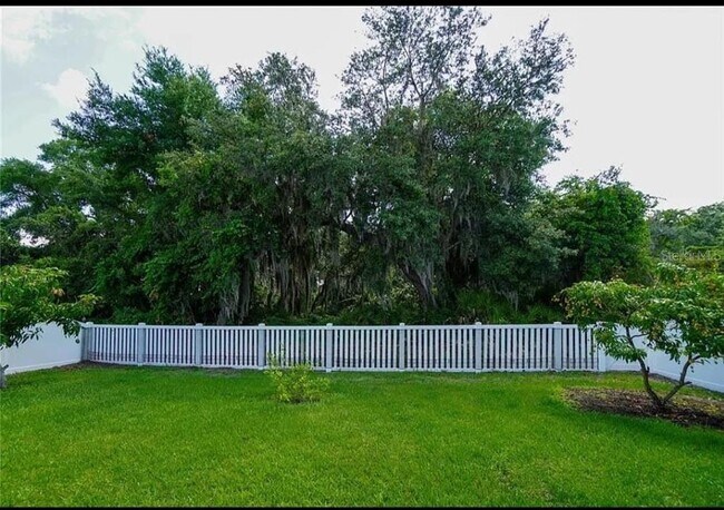 Building Photo - 1588 Diamond Loop Dr